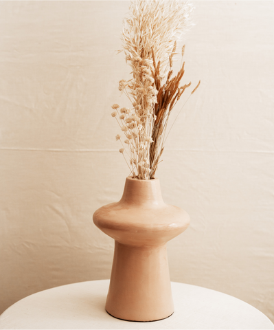Tadelakt sana vase