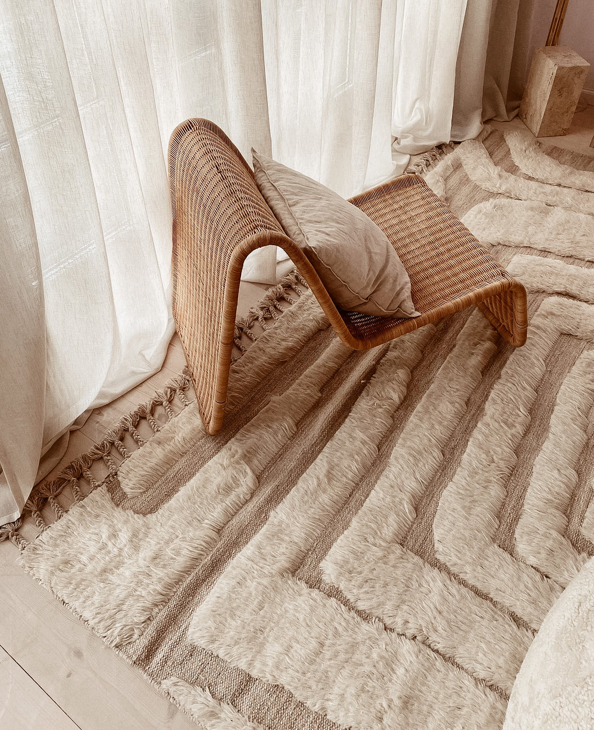 Meedu lounge chair house of makana maldives