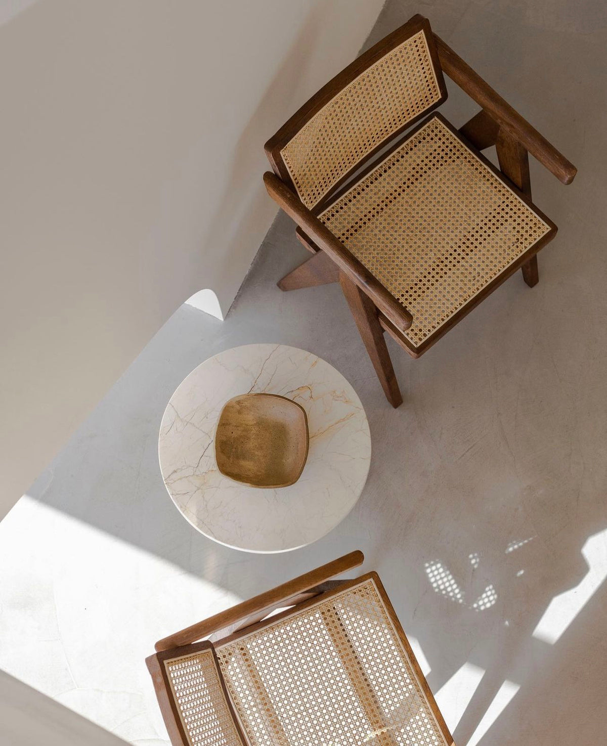 Vilu chair house of makana maldives